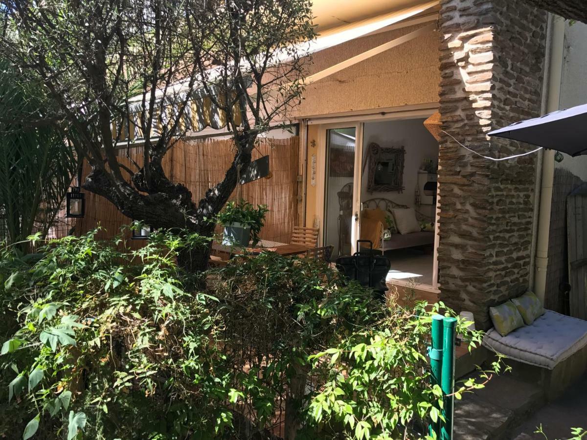 **** Beau T2 De 40 M2, Jardin De 70M2, Au Calme, A 50 Metres De La Plage Le Pradet Kültér fotó