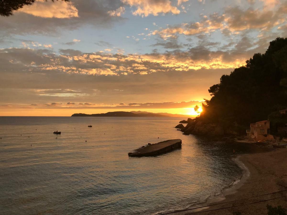 **** Beau T2 De 40 M2, Jardin De 70M2, Au Calme, A 50 Metres De La Plage Le Pradet Kültér fotó